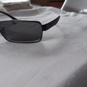 Brand new ray bans sun glasses with matte black temples and emblem on sides